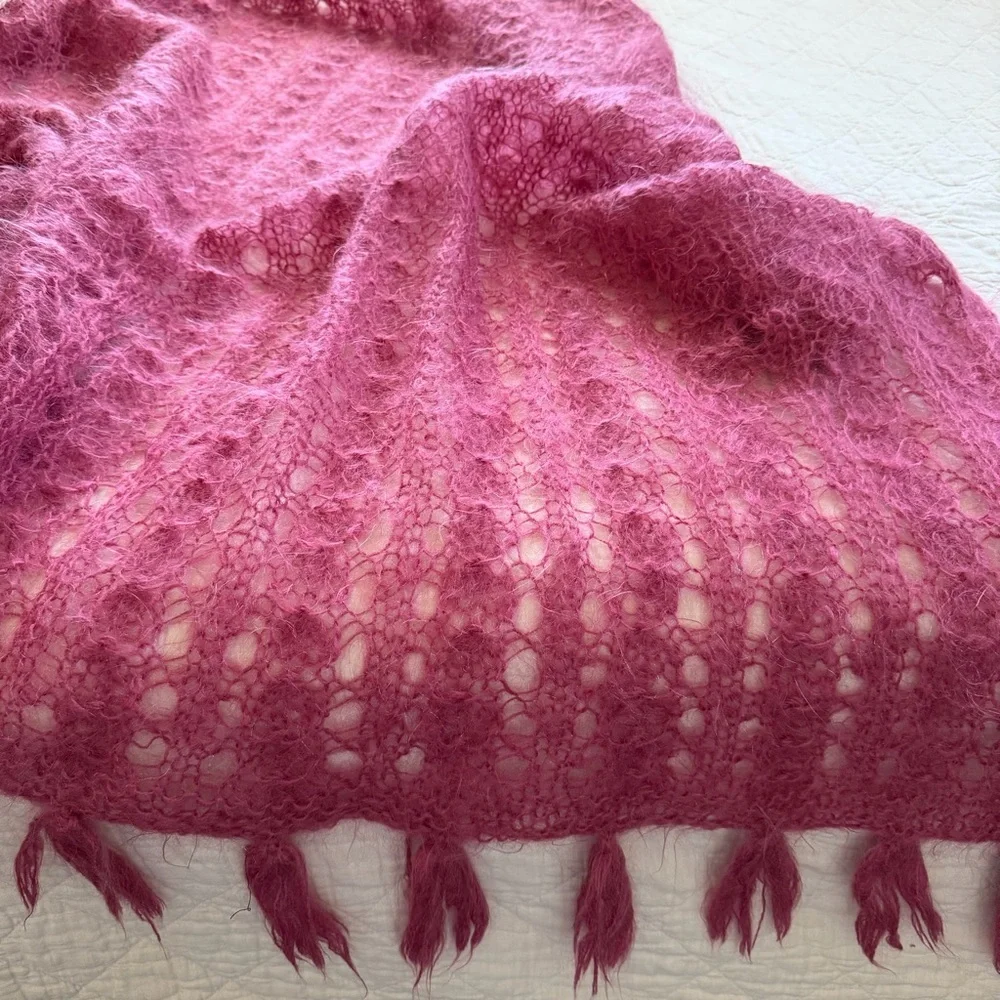 Vintage Mohair Lace Throw / Shawl – Raspberry Pink – Fringe Edges 60”x42”